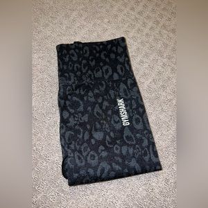 Black camo gymshark leggings